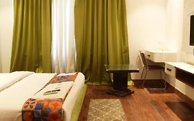 Hotel Elite Sector 45 I Gurgaon Central I Couple Friendly